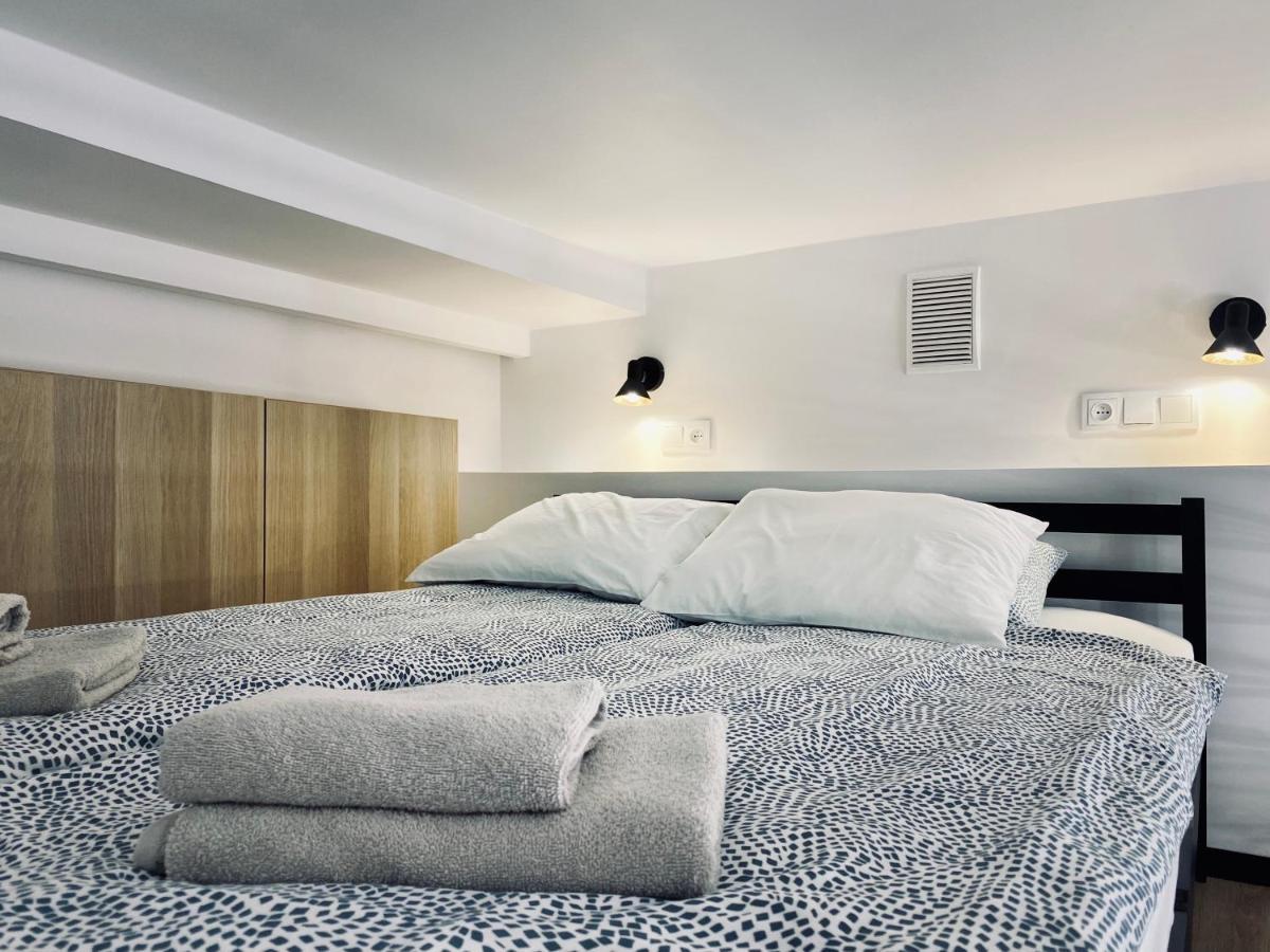 Apartment Premium Jacuzzi For Couples, Old Town كراكوفيا المظهر الخارجي الصورة